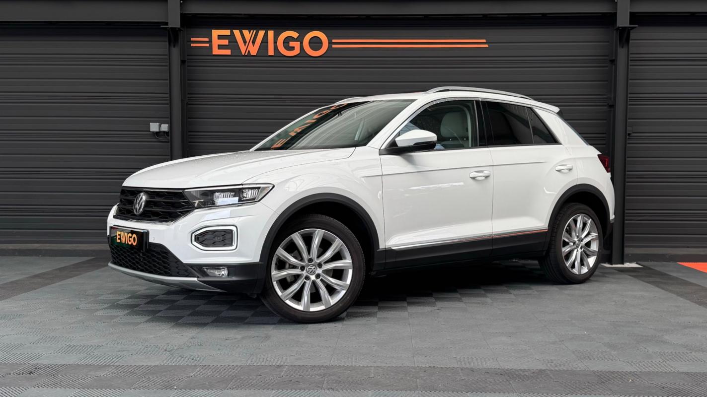 VOLKSWAGEN T-ROC - 1.5 TSI 150 CARAT EXCLUSIVE DSG7 - TOIT PANO / CUIR CHAUFFANT LED (2020)