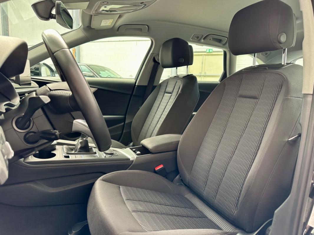 Audi A4 Avant - 35 TFSI 150 DESIGN ATTELAGE ELECTRIQUE