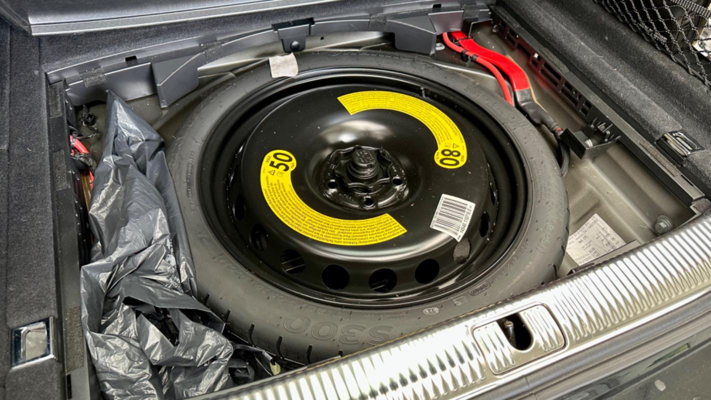 Audi A4 Avant - 35 TFSI 150 DESIGN ATTELAGE ELECTRIQUE