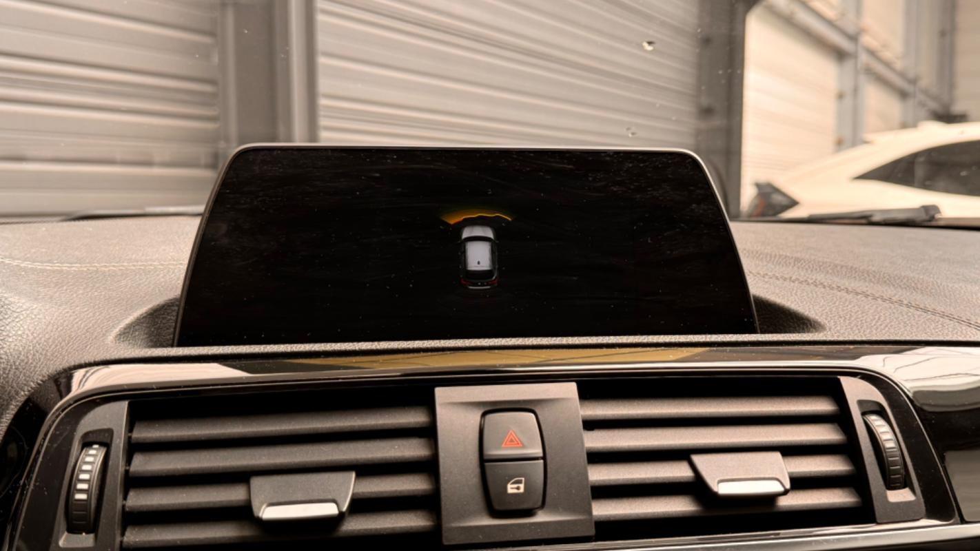 BMW Série 1 - 116 D BUSINESS BVA8