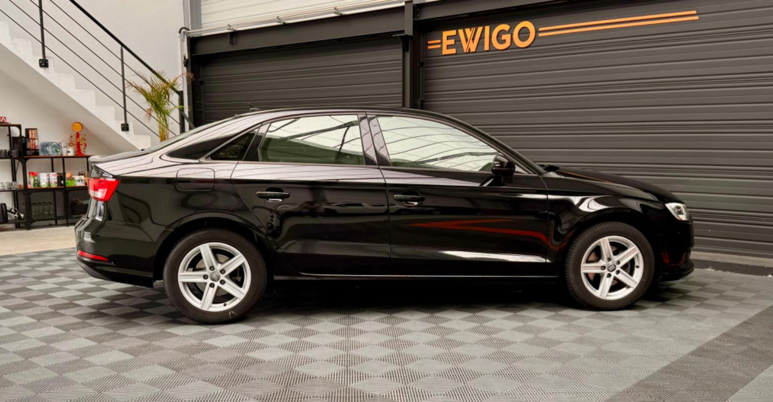 Audi A3 Berline - 2.0 TDI 150 BUSINESS LINE S-TRONIC 7 ENTRETIEN AUDI