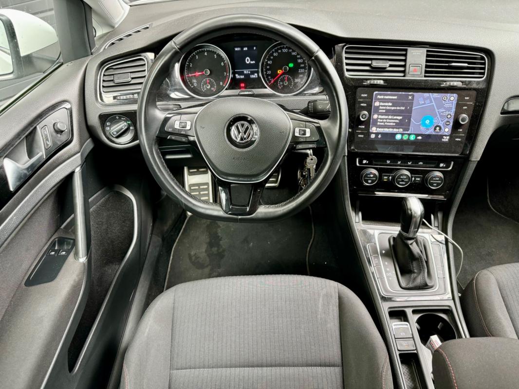 Volkswagen Golf - 1.0 TSI 110 BLUEMOTION SOUND DSG