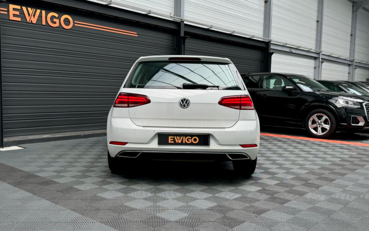 Volkswagen Golf - 1.0 TSI 110 BLUEMOTION SOUND DSG