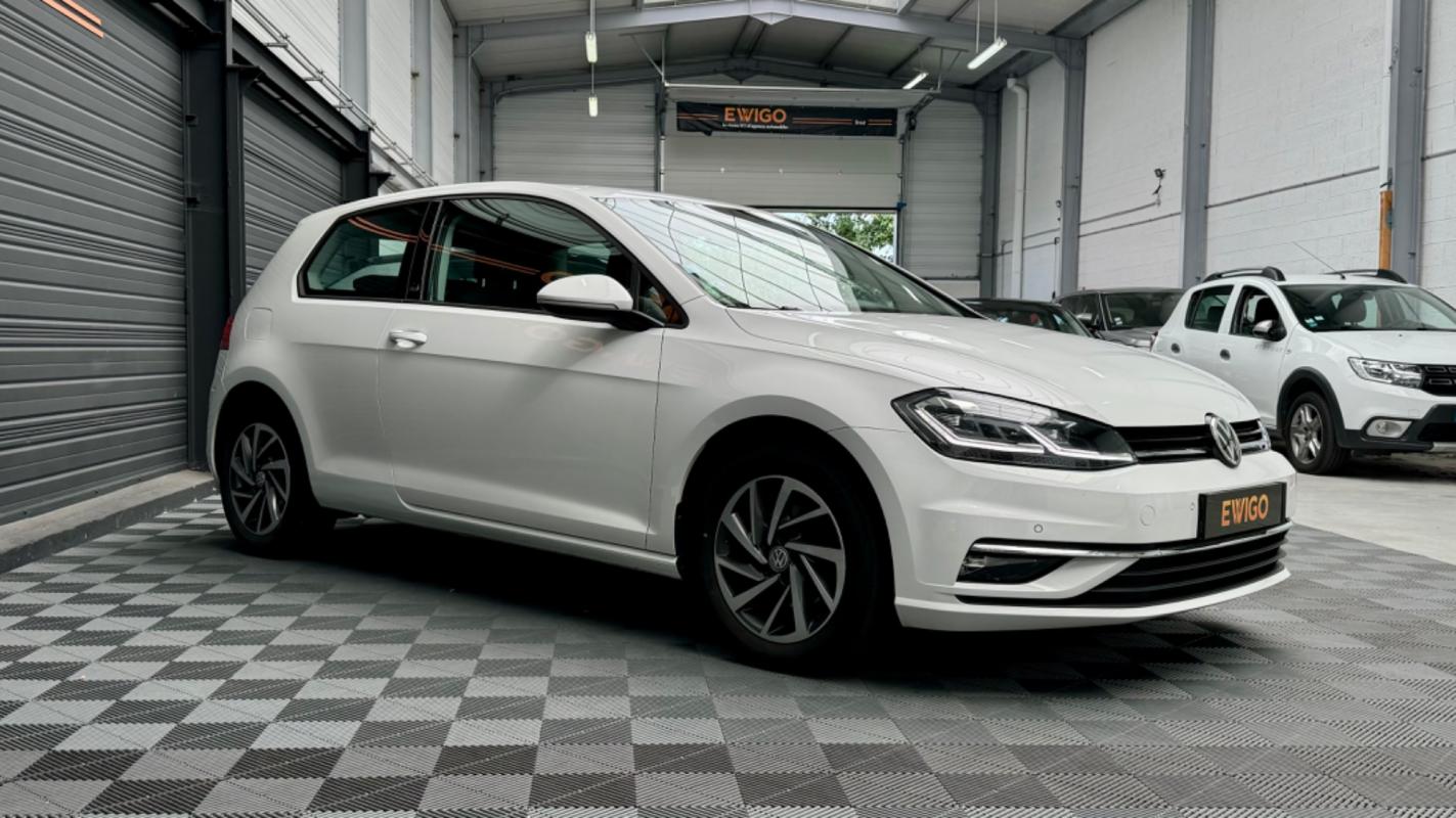 Volkswagen Golf - 1.0 TSI 110 BLUEMOTION SOUND DSG