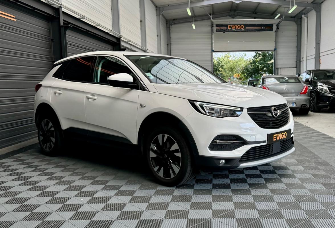 Opel Grandland X - 1.2 TURBO 130 INNOVATION DISTRI OK + ATTELAGE