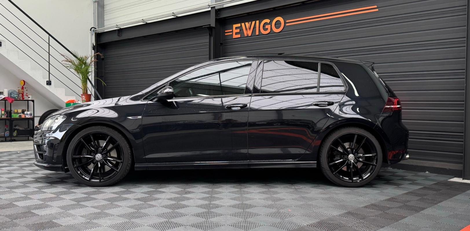 Volkswagen Golf - 7R 2.0 TSI 300 4MOTION DSG