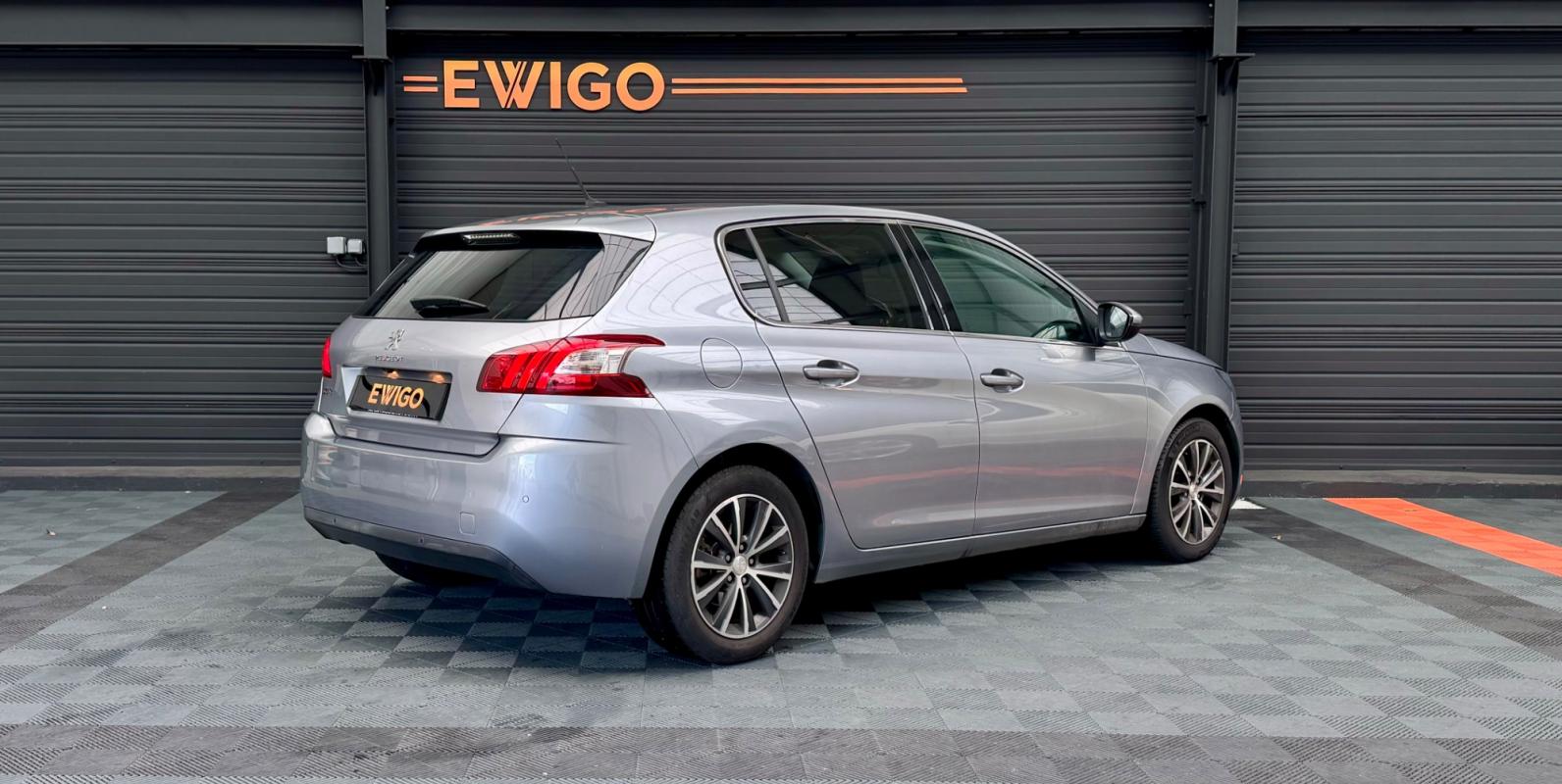 Peugeot 308 - 1.6 BLUEHDI 120 ALLURE SUREQUIPEE BVA