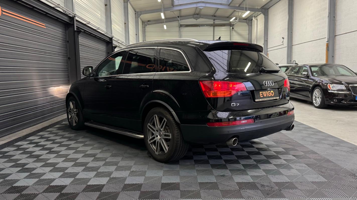 Audi Q7 - 3.0 TDI 240 AMBITION LUXE QUATTRO TIPTRONIC + CARPLAY / TURBO NEUF