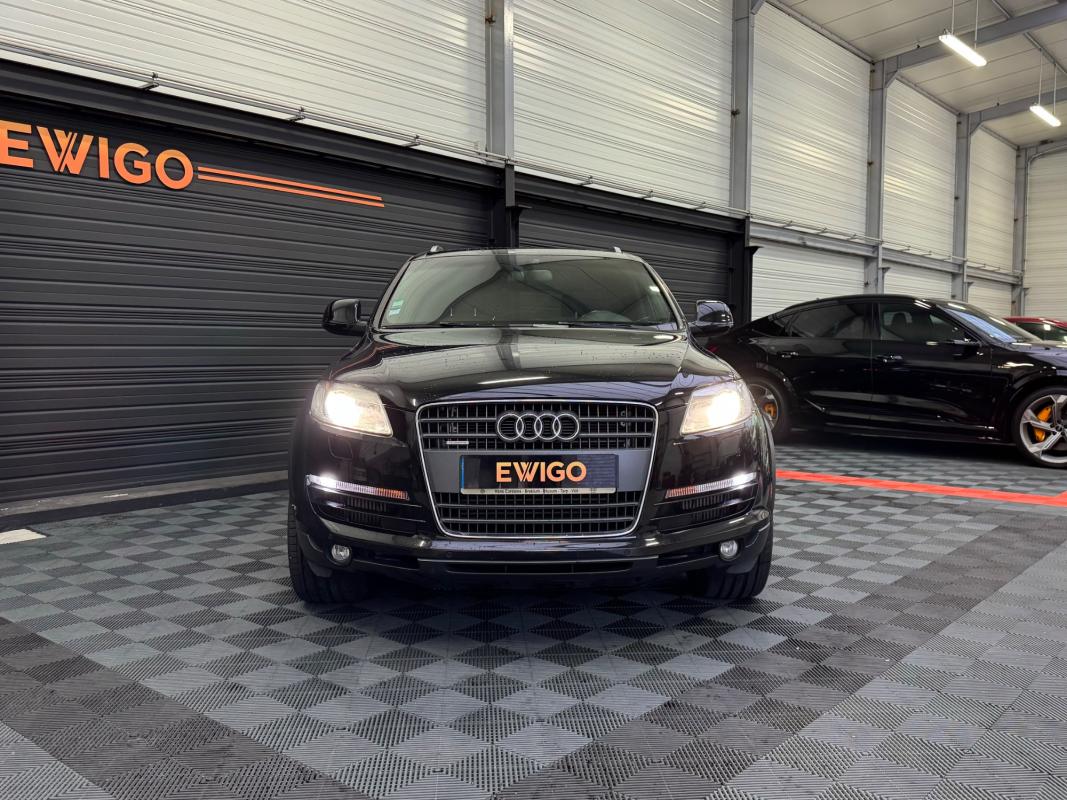 Audi Q7 - 3.0 TDI 240 AMBITION LUXE QUATTRO TIPTRONIC + CARPLAY / TURBO NEUF