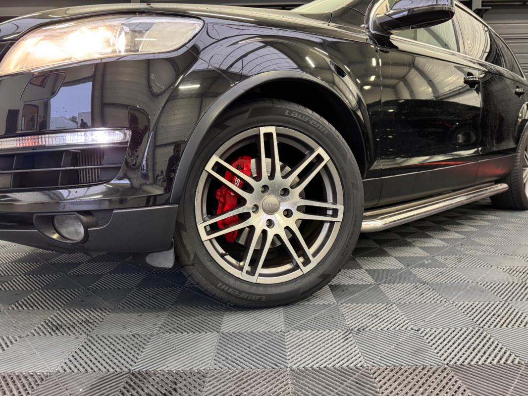 Audi Q7 - 3.0 TDI 240 AMBITION LUXE QUATTRO TIPTRONIC + CARPLAY / TURBO NEUF