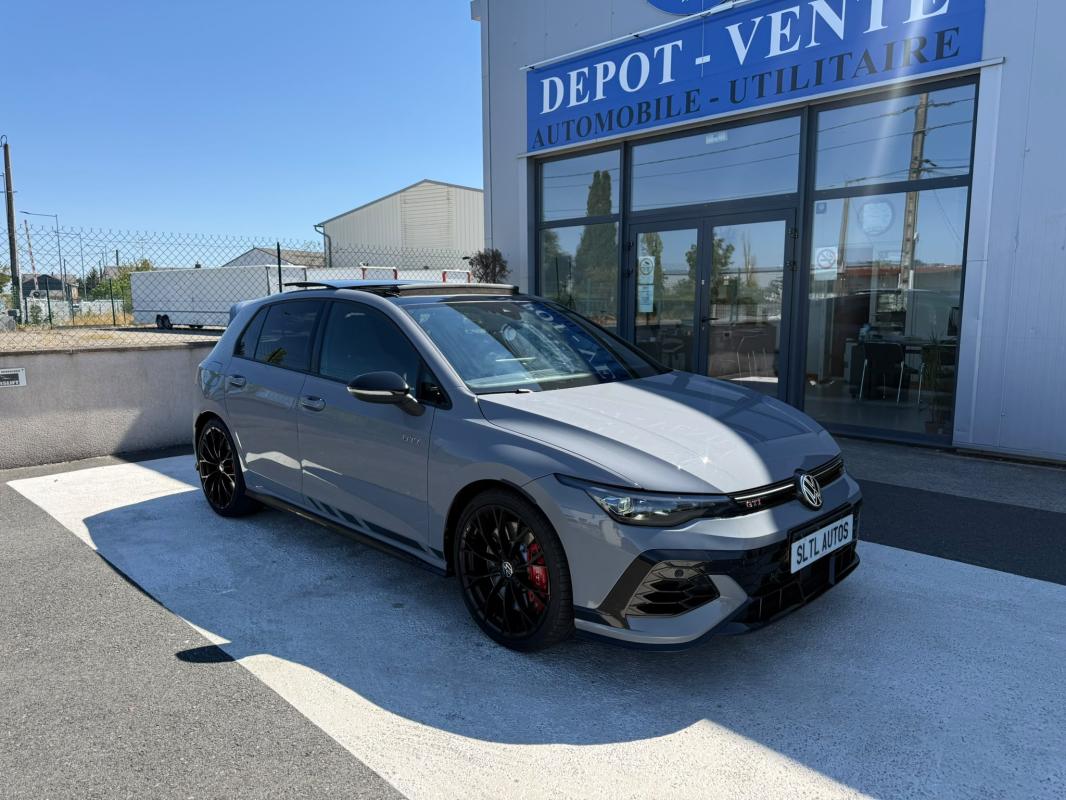 Volkswagen Golf - 8.5 GTI CLUBSPORT 2.0 TSI 300CH DSG7 GARANTIE VOLKSWAGEN 2028 / ECHANGE REPRISE POSSIBLE